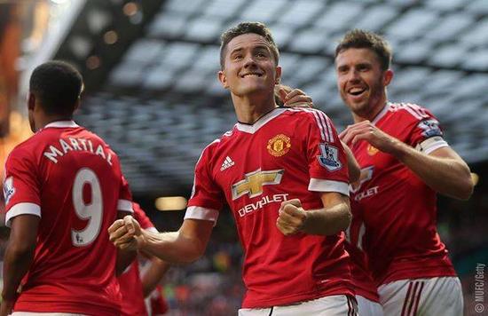 采取稳守反 采取稳守反